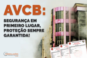 Imagem de edifício com fumaça após incêndio, destacando a importância do AVCB.